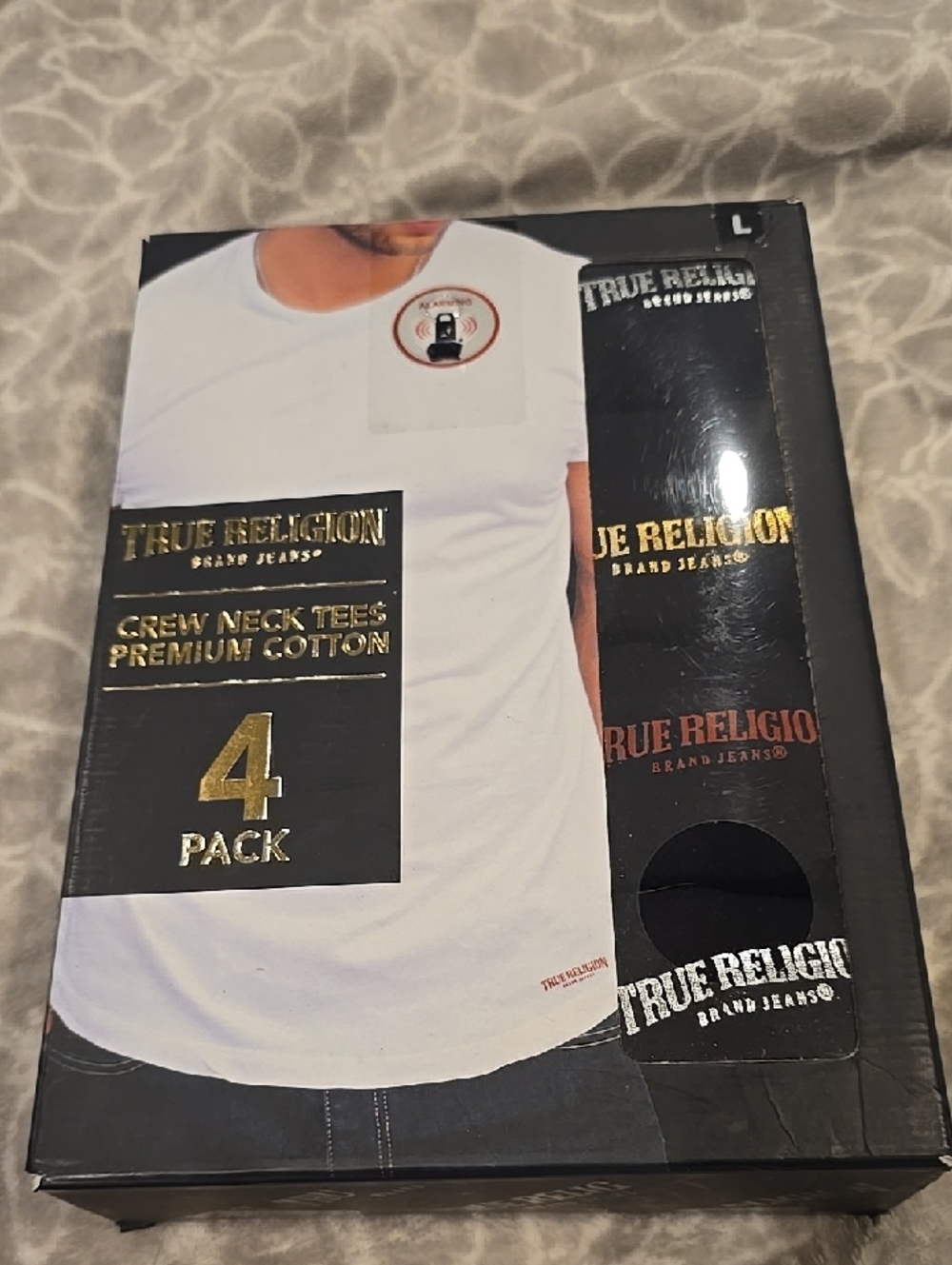 New True Religion Men’s White Crew Neck T-Shirt - 4 Pack All Black